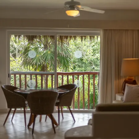 Las Villas Akumal