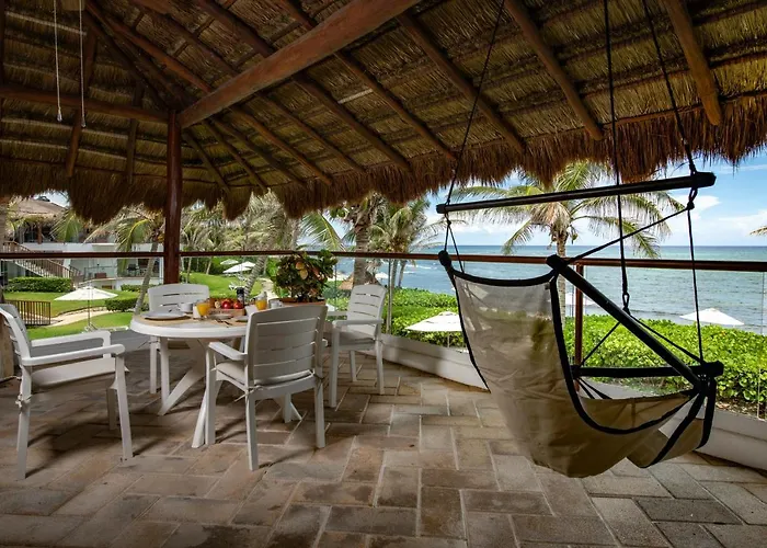 Las Villas Akumal Aparthotel