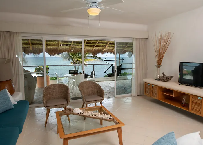 Las Villas Akumal Aparthotel 4*