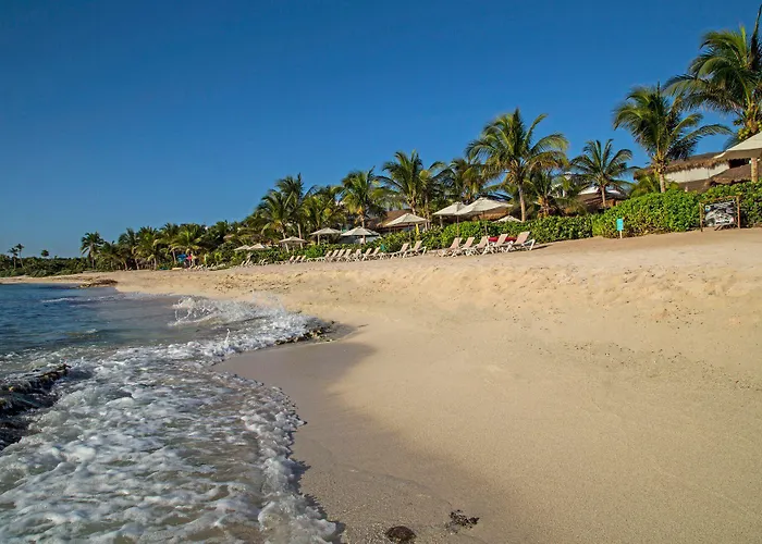 Las Villas Akumal Akumal